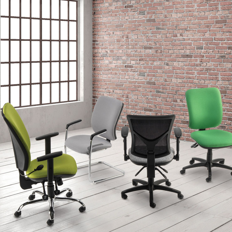 The Senza Chairs by DAMS