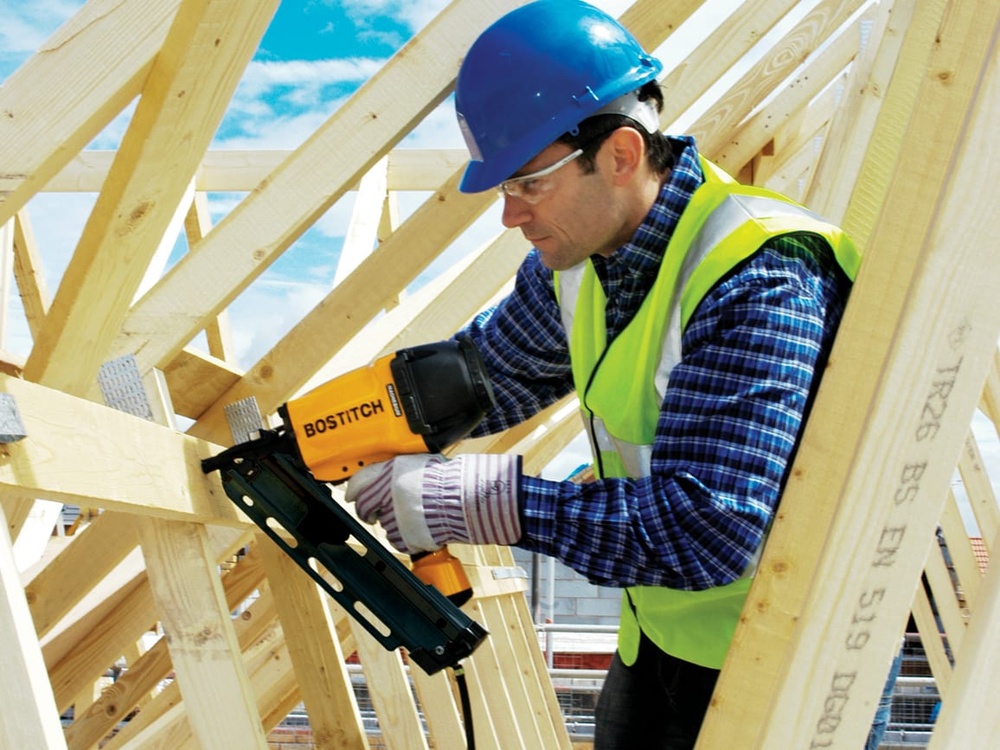 F33 PTSM Pneumatic 33° Paper Tape Framing Nailer