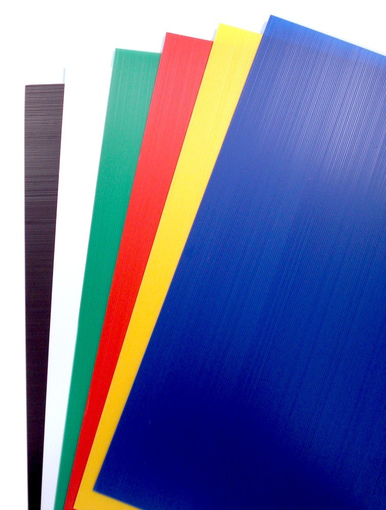 Correx Board Fluted Plastic Sheets 840mm x 594mm x 3mm