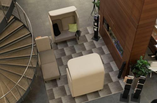 August Highback Collection