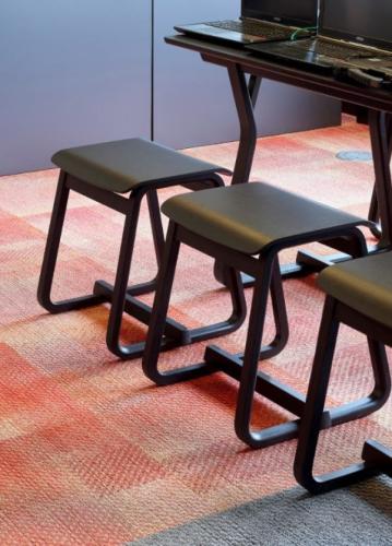 Theo Stool