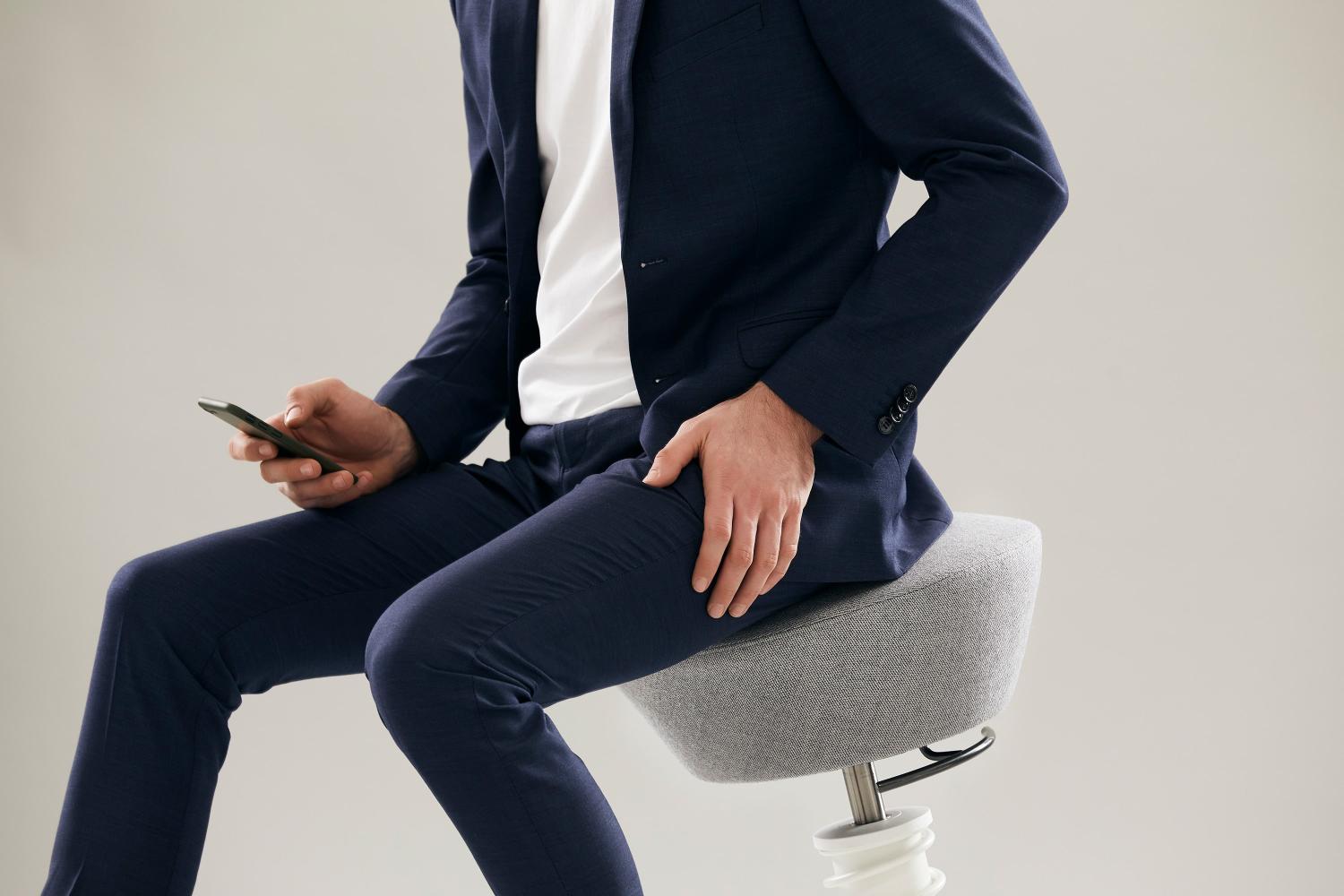 Aeris Swopper Ergonomic Office Stool wool blend Capture