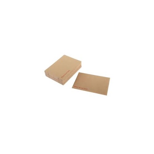 Q-Connect Board-Back Envelope C3 458x324mm 115gsm Manilla Peel And Seal Pk 50 KF01409