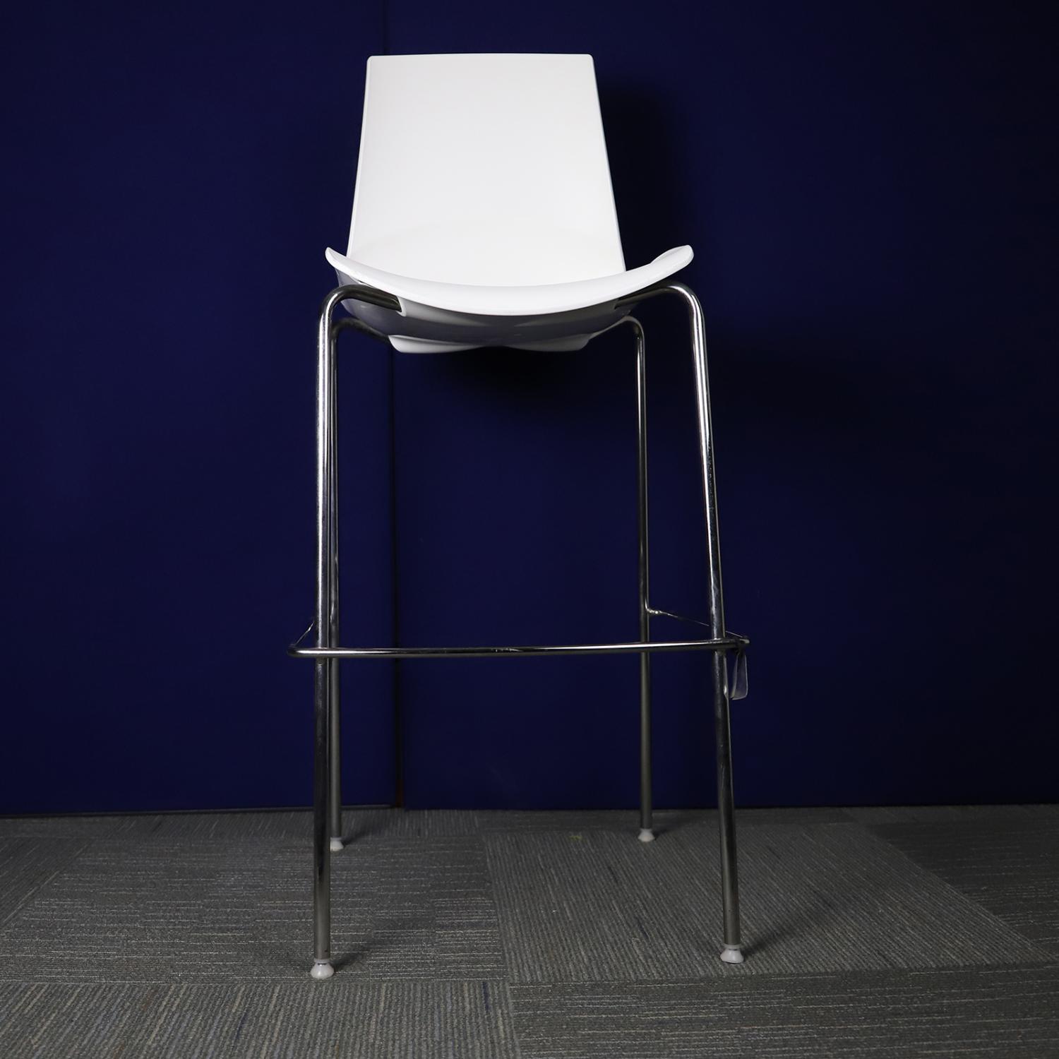 Second Hand White Stool with Chrome Legs