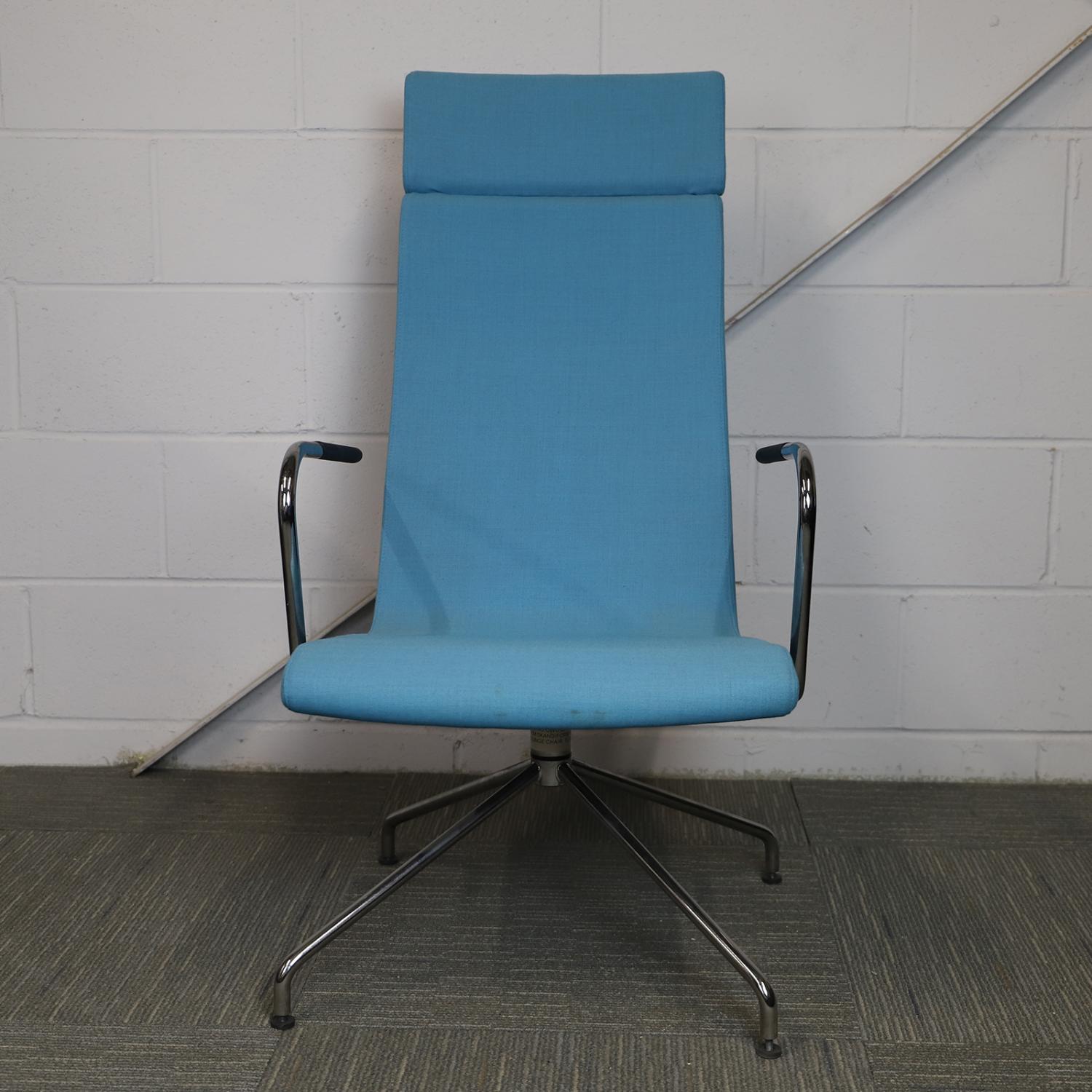 Second Hand Turquoise Lounge Chair with Chrome Star Base