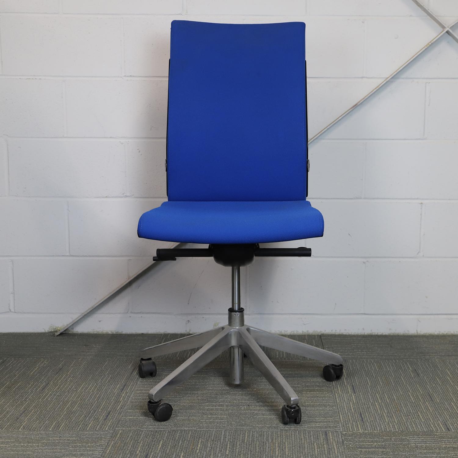 Second Hand Blue Operators Chair with Chrome Star Base