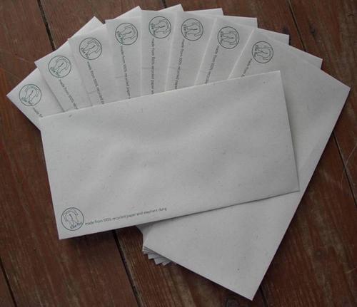 Ellie Poo Writing Set 25 A4 Paper + 25 Dl Envelopes