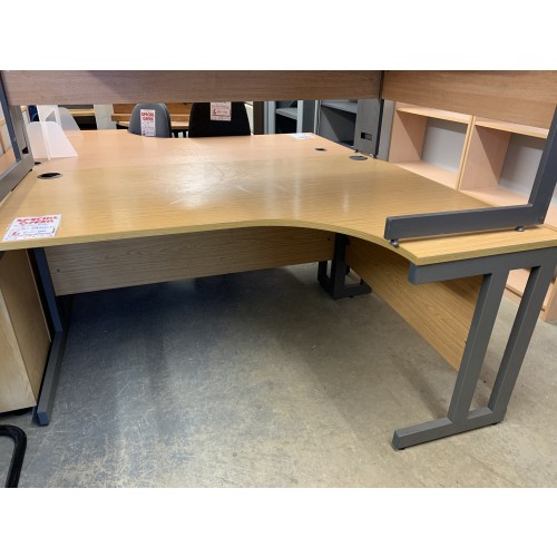 Crescent Desk, Right-Hand, In Oak Finish - 1600mm Width x 1200mm Depth. 1 In Stock