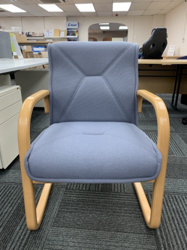 Reception/Visitor Chair With Arms, Beech Frame/Blue Fabric. 6 In Stock