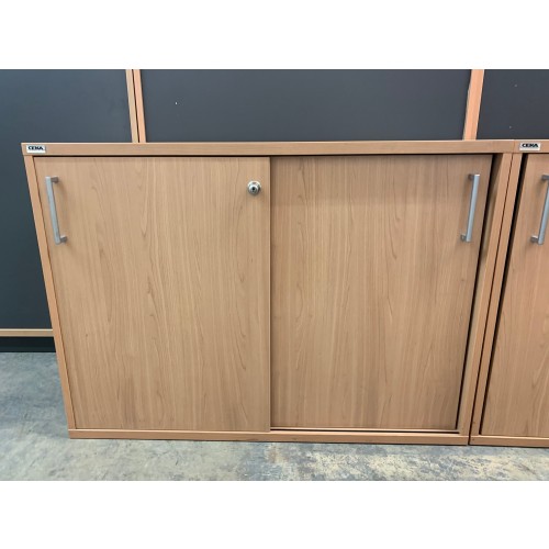 Storage Unit, In Oak Finish - 1000mm Width x 720mm High. 1 In Stock