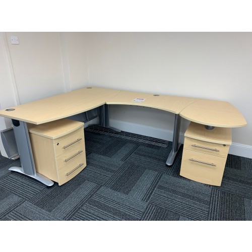 Workstation, With Two Pedestals, In Maple Finish - 2200mm Width x 1600mm Depth. 1 In Stock