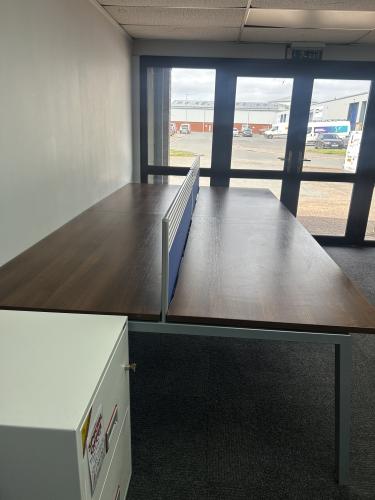*shdesk33