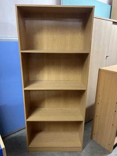 Used Bookcase, With 4 Shelf Levels, In Oak Finish - 1420mm High x 600mm Width x 240mm Depth. 1 In Stock