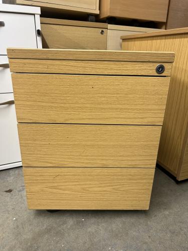 Used Mobile Pedestal, 3 Drawer, In Bura Oak Finish. 1 In Stock