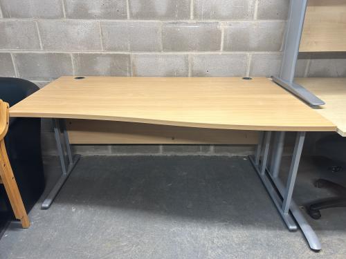 Used Wave Desk, Right-Hand, In Beech Finish - 1600mm Width x 1000-800mm Depth. 1 In Stock