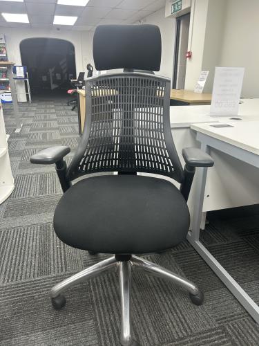 Used Dynamic Flex Mesh Back Task Chair, With Adjustable Arms, Headrest & Chrome Base - Black Seat. 1 In Stock