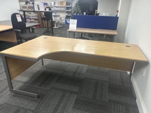 Used Crescent Desk, Left-Hand, In Oak Finish - 2000mm Width x 1150mm Depth. 1 In Stock