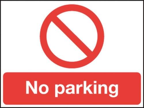 450x600mm No parking stanchion sign