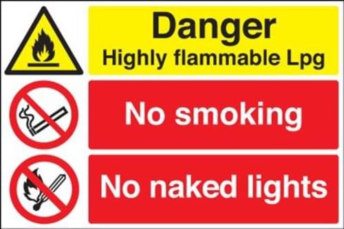 450x600mm Danger Highly Flammable No smoking No naked lights stanchion sign