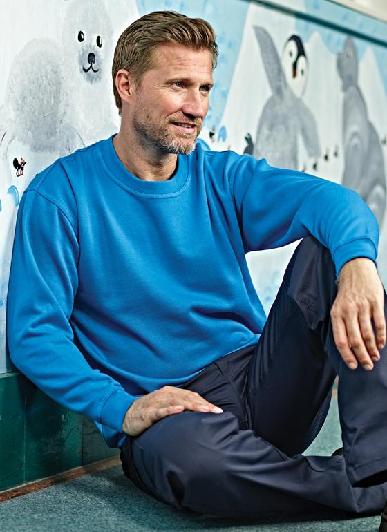 Kite Sweatshirt Standard Sweatshirts M-1250 Active Group  | Business Supplies. Workwear. Furniture. Promotional Merchandise. Business Technology