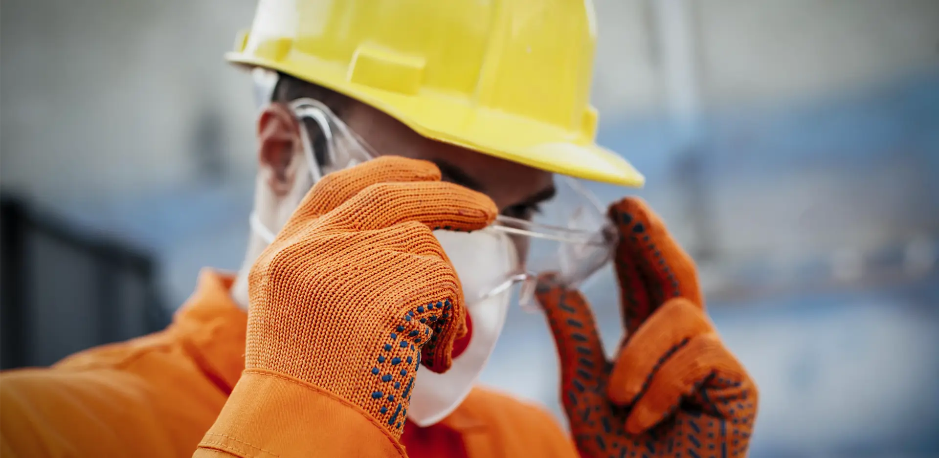 Personalised Workwear and PPE for workplaces, hospitality, industrial and trade across Scotland