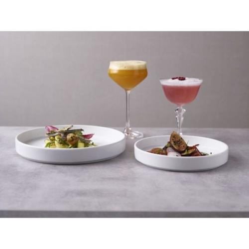 Genware Porcelain Presentation Plate 18cm7