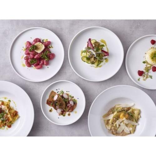 Genware Porcelain Presentation Plate 25cm975