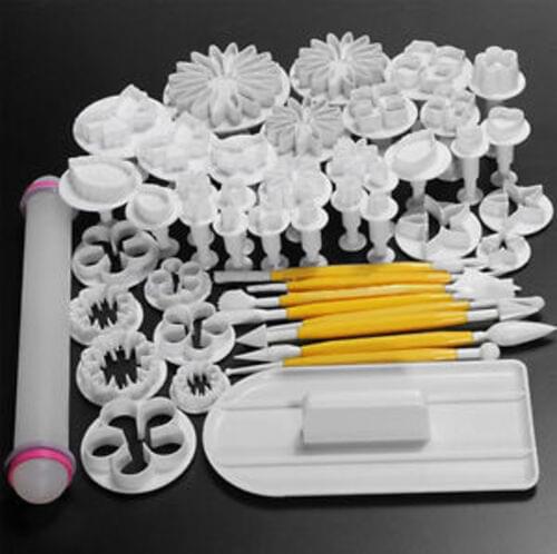 Cake Decorating Accessories