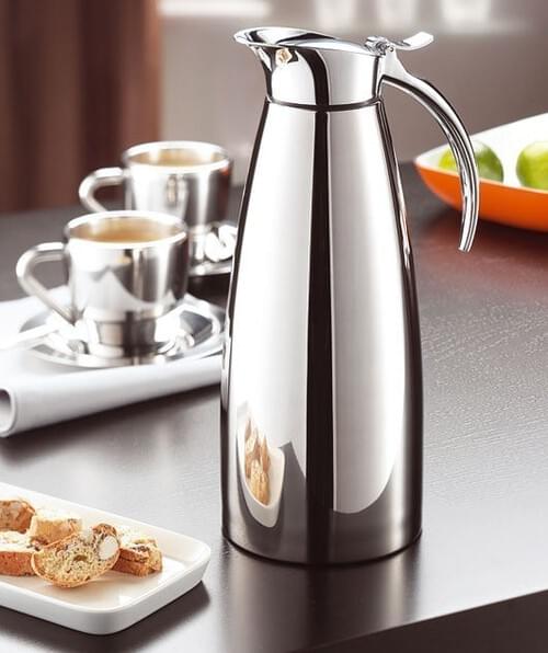 Jugs, Mugs, Carafes & Pitchers