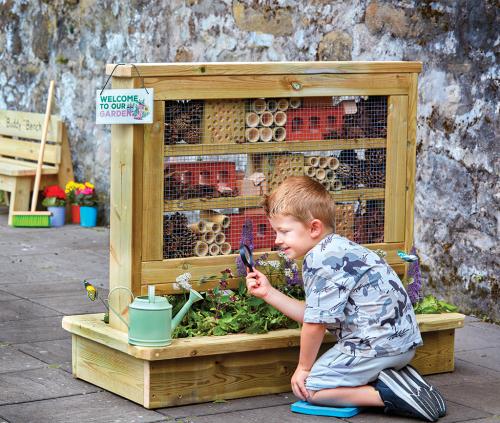 Mini Beasts Hotel with Planter Base