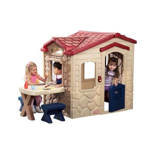 little tikes Picnic on the Patio Playhouse