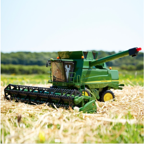 Bruder John Deere Combine Harvester T670I (02132)