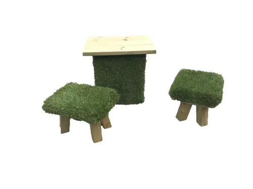 Elf Grass Covered Table and Stool Seats - 440 x 600 x 540mm - Per Set