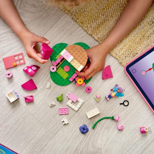 LEGO® Gabby’s Dollhouse Kitty Fairy’s Garden House Toy 11212 -  - Fagan Toys