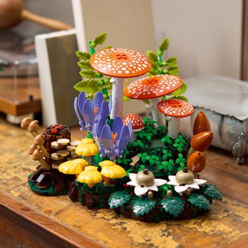 LEGO Botanicals Woodland Mushrooms - 11505 -  - Fagan Toys