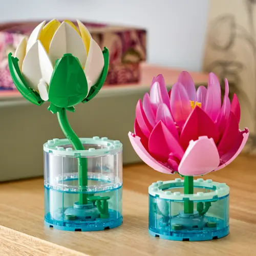 LEGO® Botanicals Water Lilies Flower Building Set 11511 -  - Fagan Toys