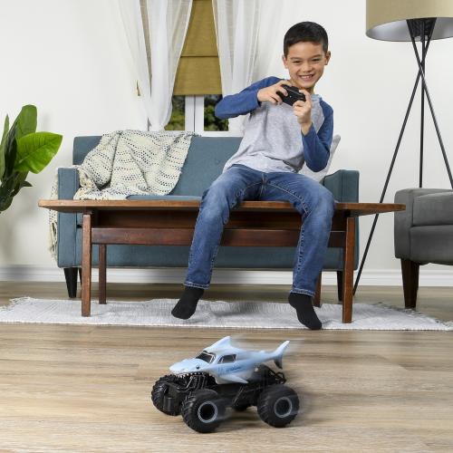 Monster Jam 1:24 Scale Megalodon Remote Control Truck