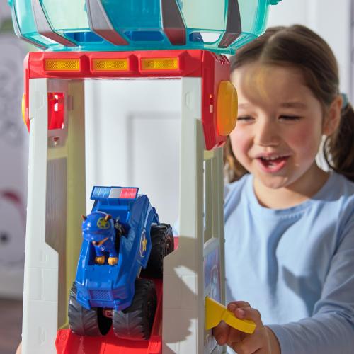 PAW Patrol Rescue Wheels Super Loop HQ Playset