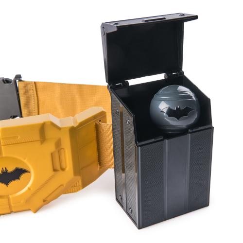 Batman Gear-Up Utility Belt and Mask Roleplay Set