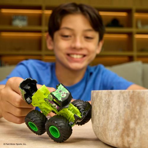 Monster Jam 1:64 Smash & Bash Trucks (2-Pack)