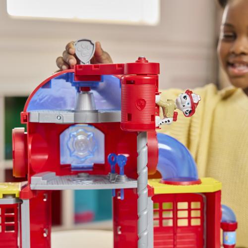 PAW Patrol Fire Rescue Command Center Playset