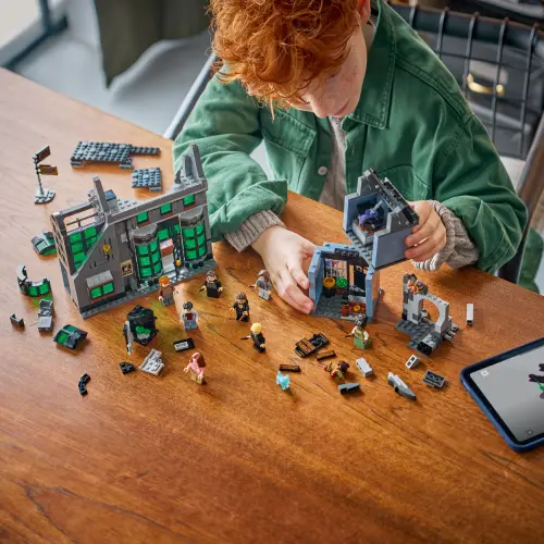 LEGO\u00ae Harry Potter\u2122 Knockturn Alley\u2122 Wizarding Shops 76471 - Build & Play