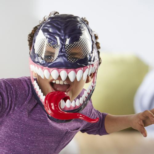 Marvel Spider-Man VenomVersus Marvel’s Venom Strike Blaster