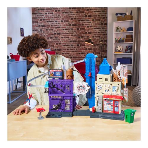 Marvel Spider-Man VenomVersus Web Slinging City Playset