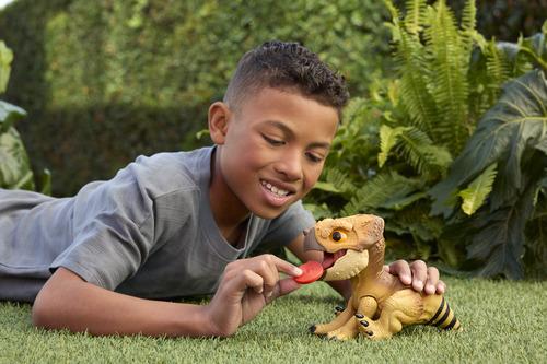 Jurassic World Rebirth - Train 'N Tame Aquilops Dinosaur Action Figure -  - Fagan Toys