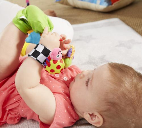 Lamaze Gardenbug Wrist Rattle Foot Finder Set