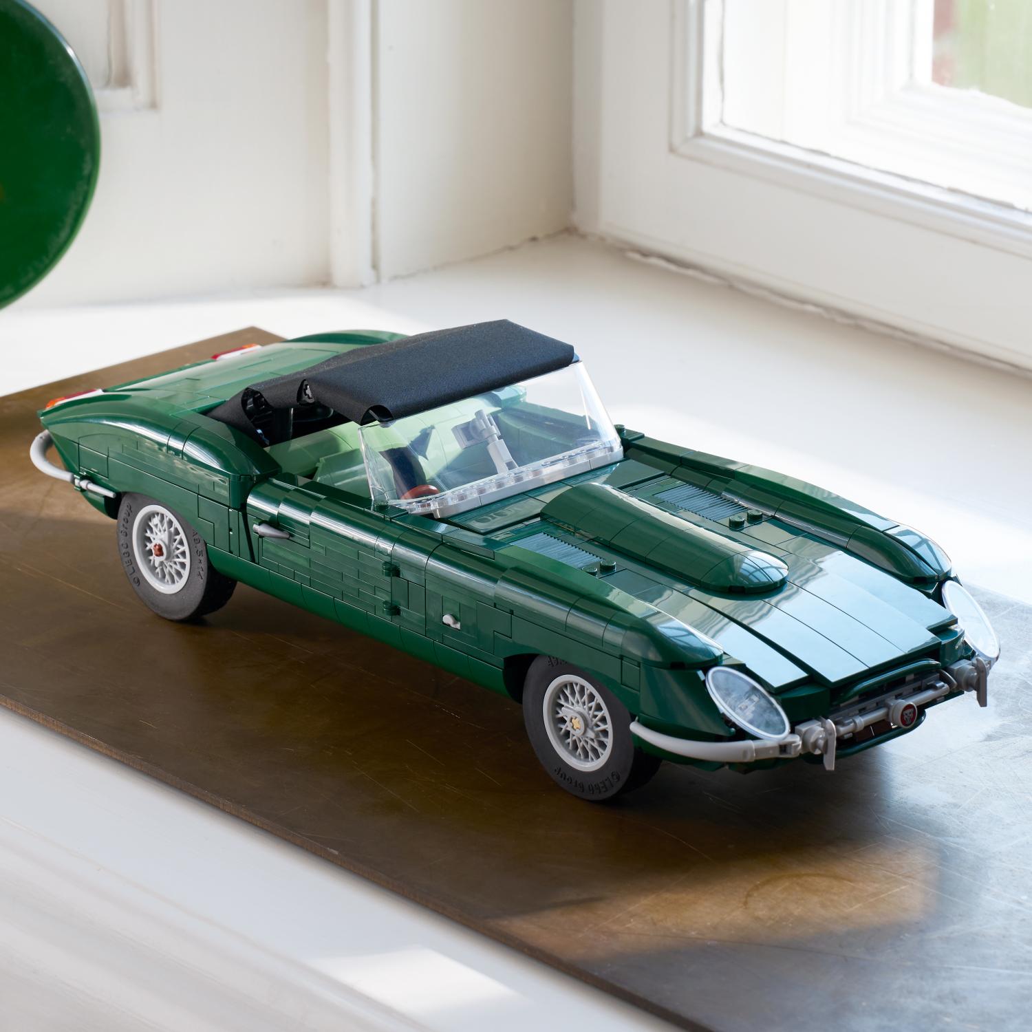 LEGO® Icons Jaguar E-Type - Classic Sports Car Model 11381 -  - Fagan Toys