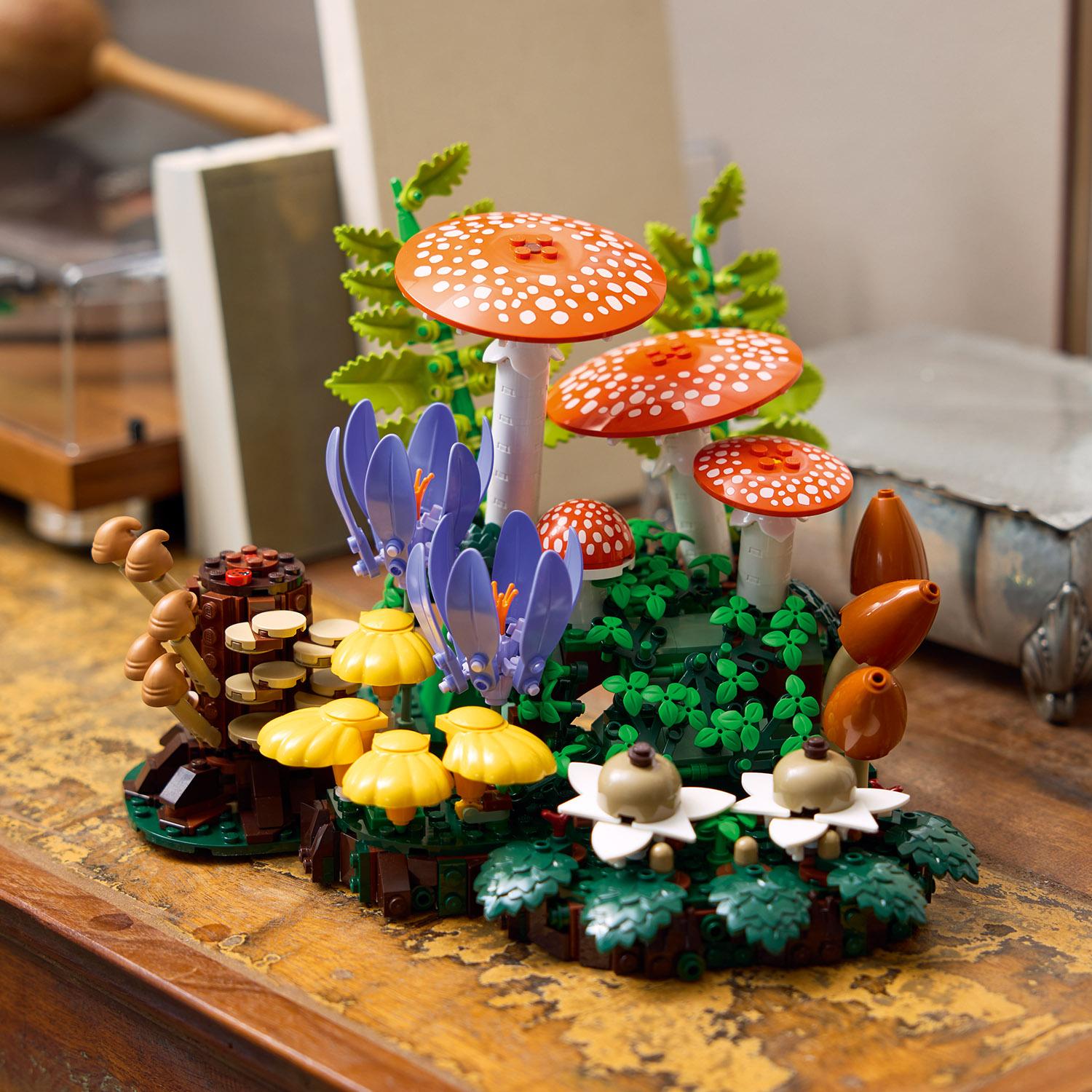 LEGO Botanicals Woodland Mushrooms - 11505 -  - Fagan Toys