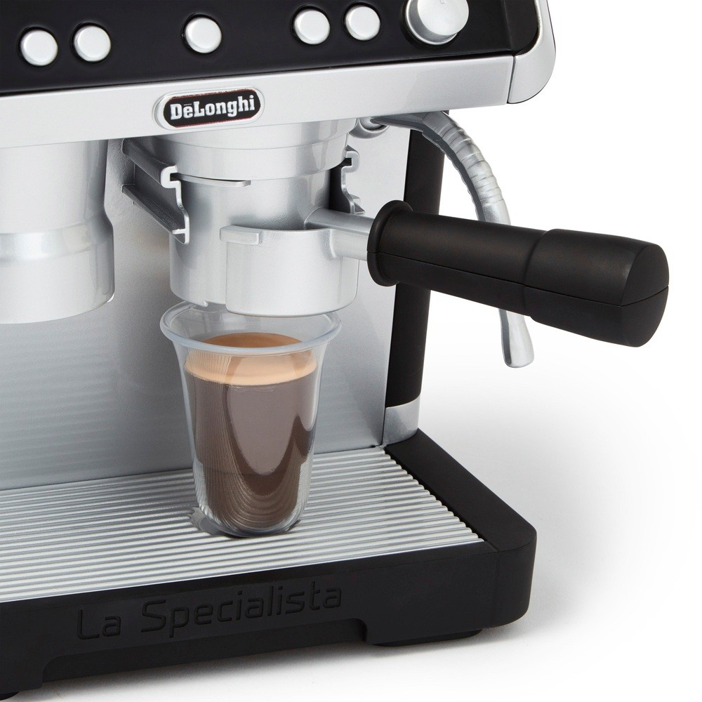 DeLonghi Barista Coffee Machine - Toymaster - Fagan Toys