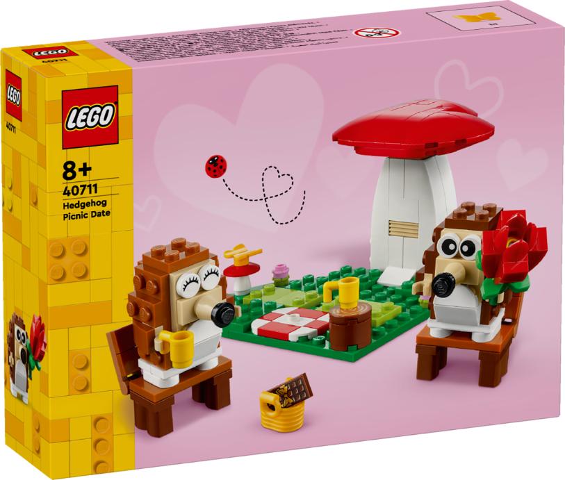 LEGO Hedgehog Picnic Date Animal Toy Playset 40711